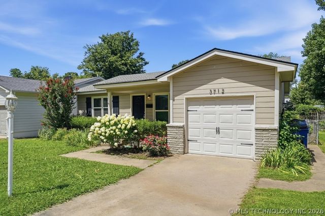 3712 S Knoxville Avenue, Tulsa, OK 74135