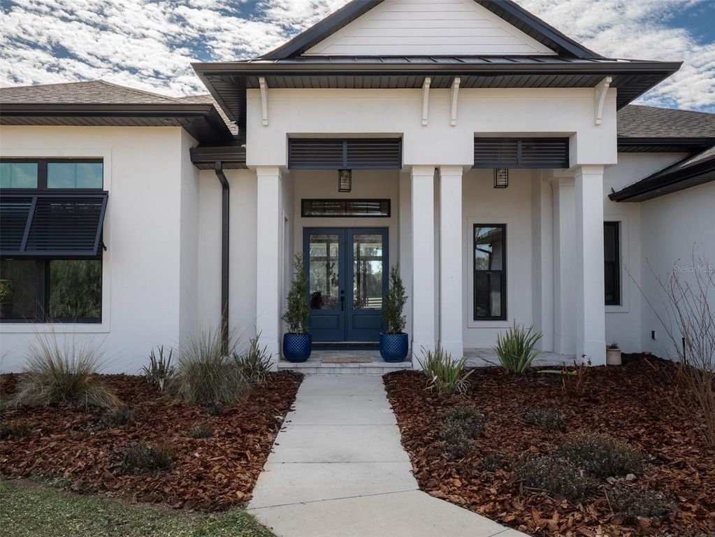 Image 4 of property listing at 11920 SE 22ND AVENUE ROAD, Ocala, FL 34480