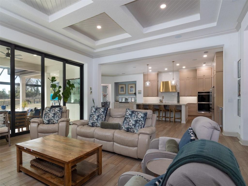 Image 7 of property listing at 11920 SE 22ND AVENUE ROAD, Ocala, FL 34480