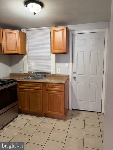 2763 N TAYLOR ST, Philadelphia, PA 19132