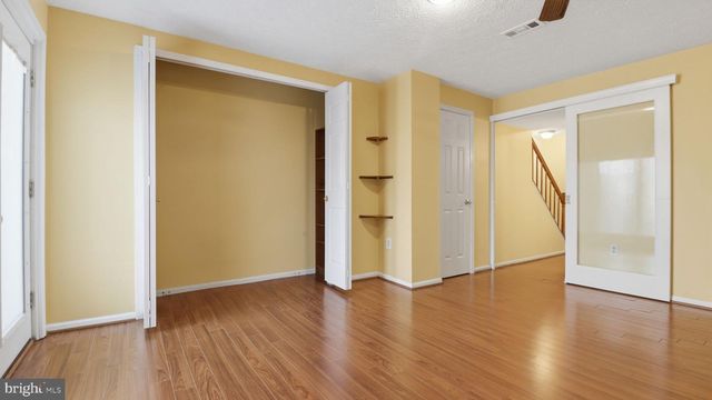 14445 SALISBURY PLAIN CT, Centreville, VA 20120