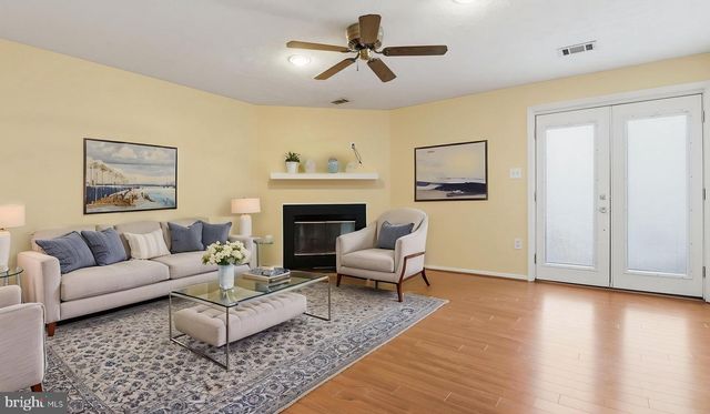 14445 SALISBURY PLAIN CT, Centreville, VA 20120