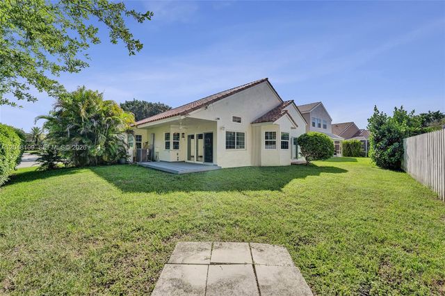 507 Bridgeton Road, Weston, FL 33326