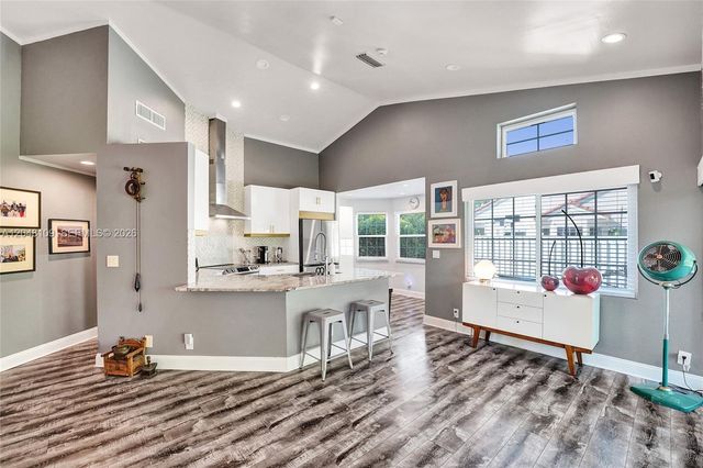 507 Bridgeton Road, Weston, FL 33326