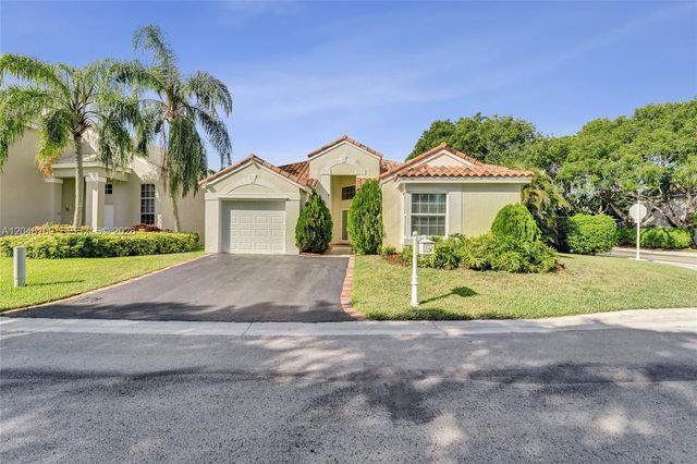 507 Bridgeton Road, Weston, FL 33326