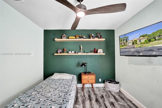507 Bridgeton Road, Weston, FL 33326