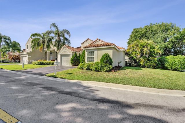 507 Bridgeton Road, Weston, FL 33326