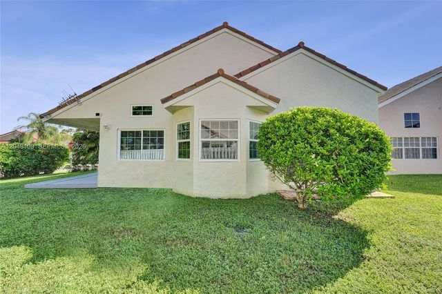 507 Bridgeton Road, Weston, FL 33326