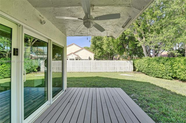 507 Bridgeton Road, Weston, FL 33326