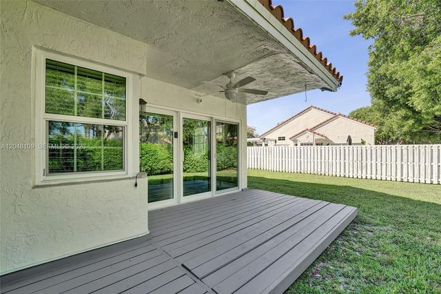 507 Bridgeton Road, Weston, FL 33326