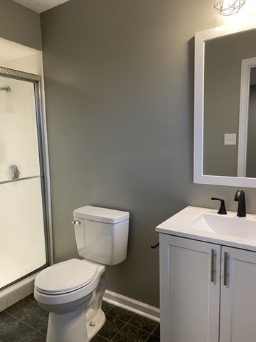 107 Mark Dr, Hopkinsville, KY 42240