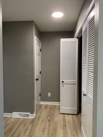 107 Mark Dr, Hopkinsville, KY 42240