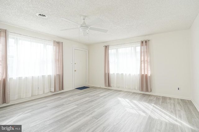 1 OAK AVE, Hammonton, NJ 08037