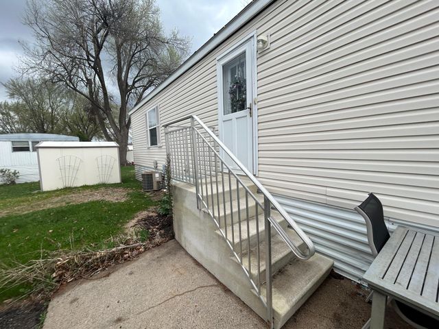 2067 Cornell Drive, Mounds View, MN 55112