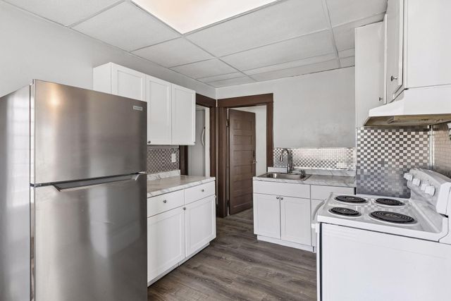 2326 Bryant Avenue N, Minneapolis, MN 55411