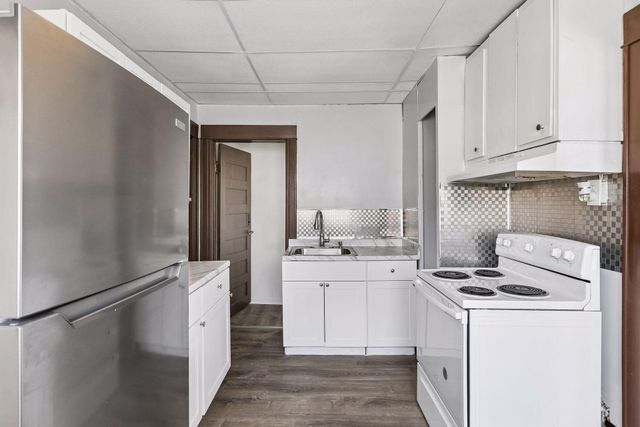 2326 Bryant Avenue N, Minneapolis, MN 55411