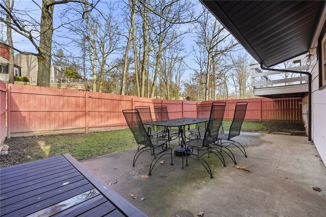 2878 Old Plank Rd, Neshannock Twp, PA 16105