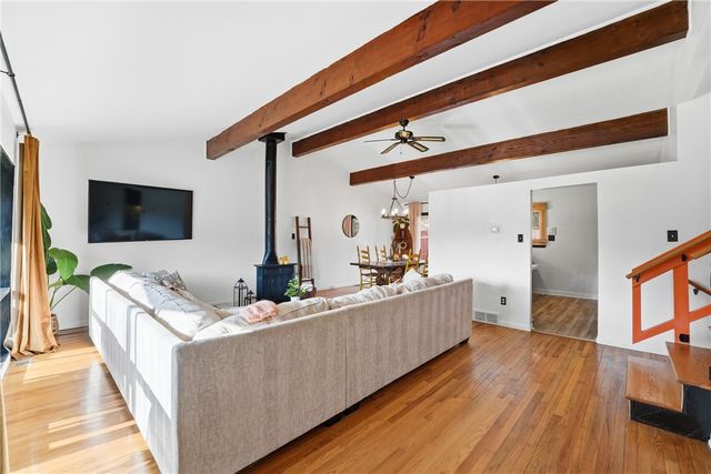 2878 Old Plank Rd, Neshannock Twp, PA 16105