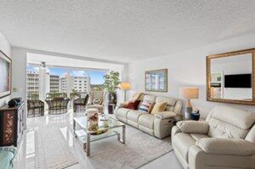 Image 10 of property listing at 3212 S Ocean Boulevard 807-A, Highland Beach, FL 33487