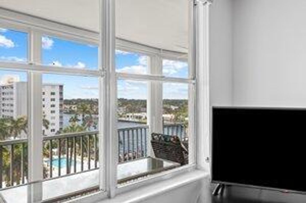 Image 19 of property listing at 3212 S Ocean Boulevard 807-A, Highland Beach, FL 33487