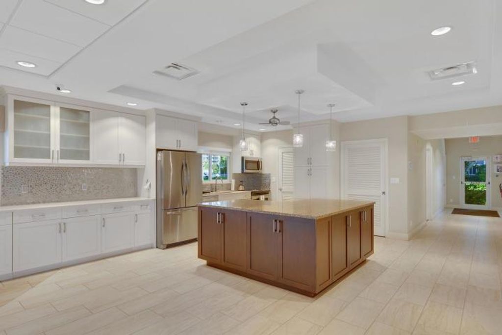 Image 31 of property listing at 3212 S Ocean Boulevard 807-A, Highland Beach, FL 33487