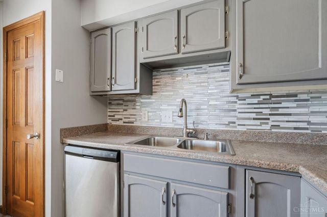 11753 Rose Lane, Springdale, OH 45246