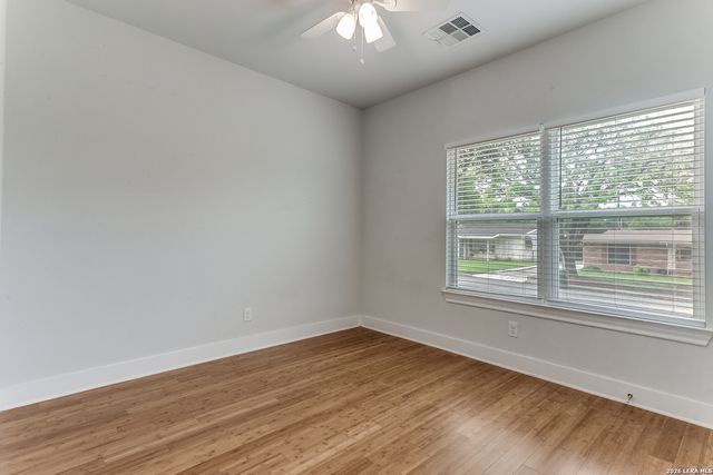 423 CHANNING AVE, San Antonio, TX 78210