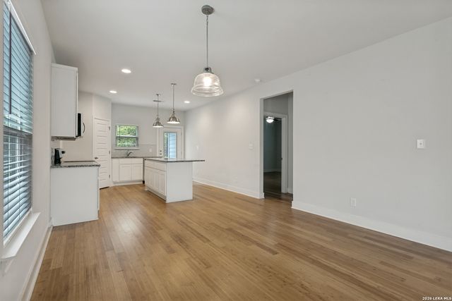 423 CHANNING AVE, San Antonio, TX 78210