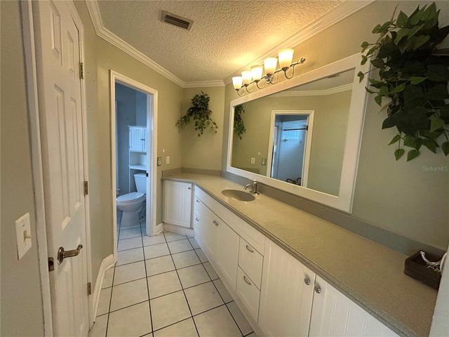 206 HOLLYWOOD COURT N, Kissimmee, FL 34743