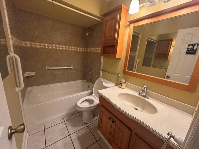 206 HOLLYWOOD COURT N, Kissimmee, FL 34743