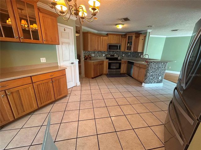 206 HOLLYWOOD COURT N, Kissimmee, FL 34743