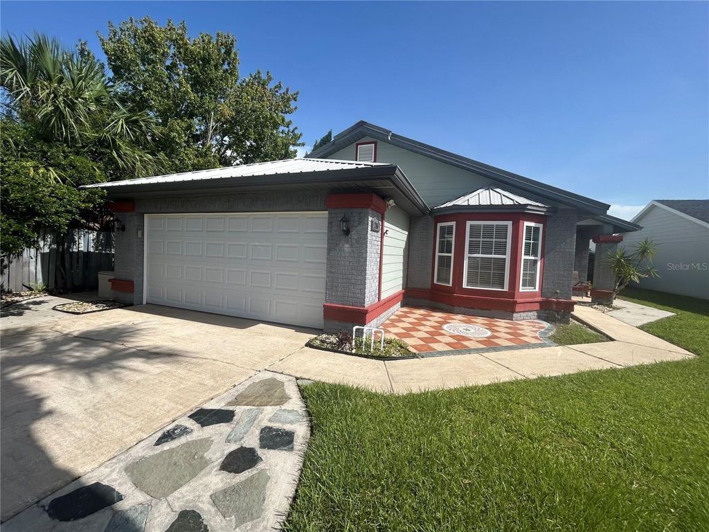 206 HOLLYWOOD COURT N, Kissimmee, FL 34743