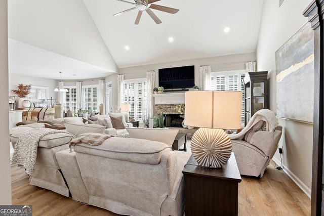 31 Briar Grove, Newnan, GA 30265
