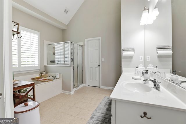 31 Briar Grove, Newnan, GA 30265