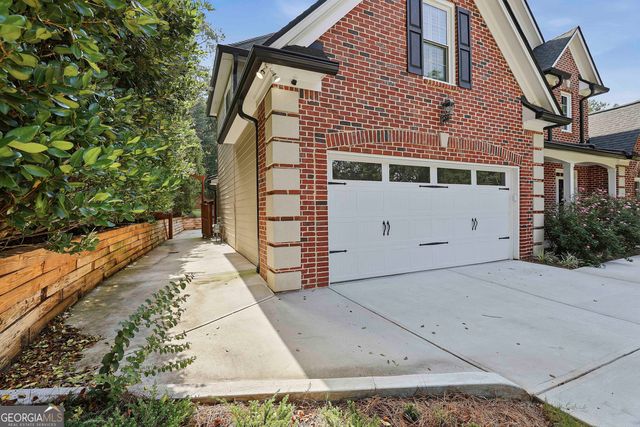 31 Briar Grove, Newnan, GA 30265