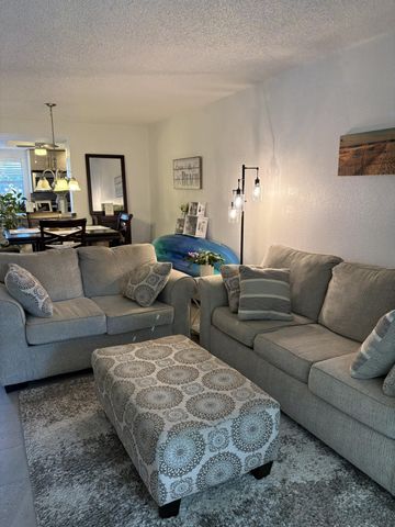 330 NE 26th Avenue Apt 108, Boynton Beach, FL 33435