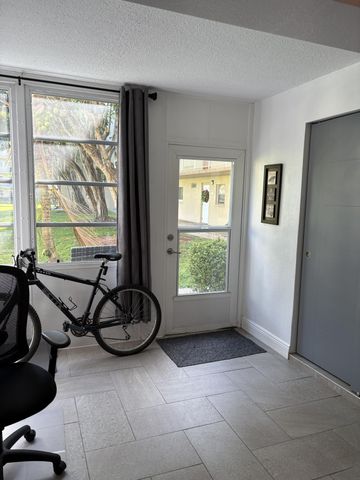 330 NE 26th Avenue Apt 108, Boynton Beach, FL 33435