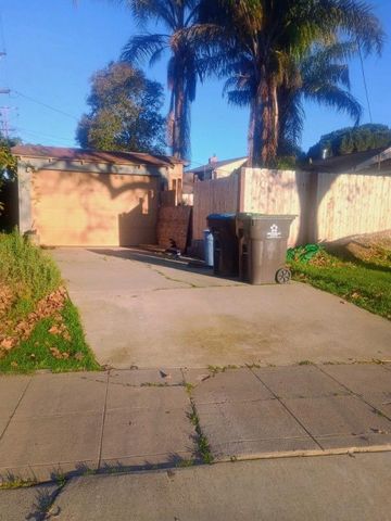 1306 Yale Ave, Stockton, CA 95203