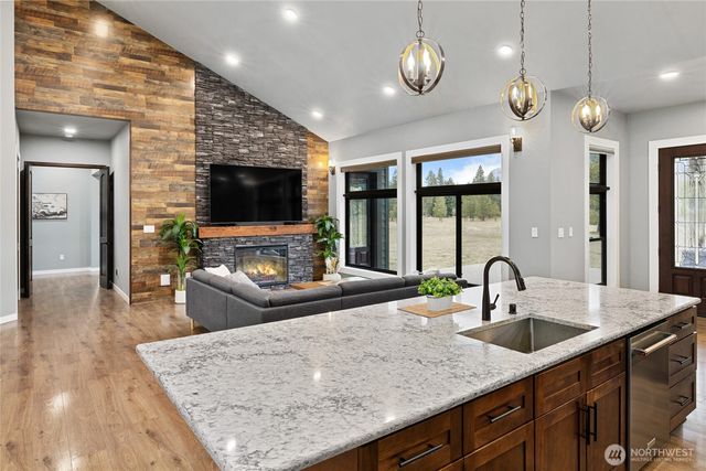 1550 Old Cedars Road, Cle Elum, WA 98922