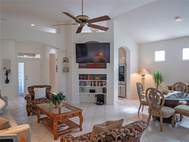 4054 CADDIE DRIVE E, Bradenton, FL 34203