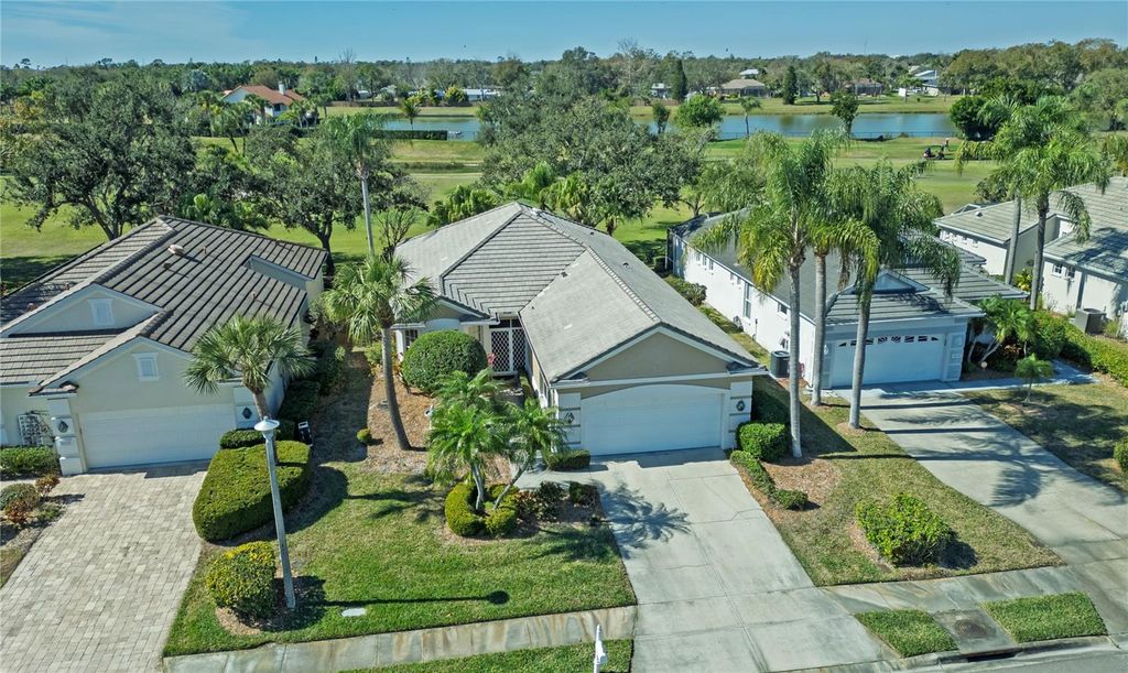 Image 32 of property listing at 4054 CADDIE DRIVE E, Bradenton, FL 34203