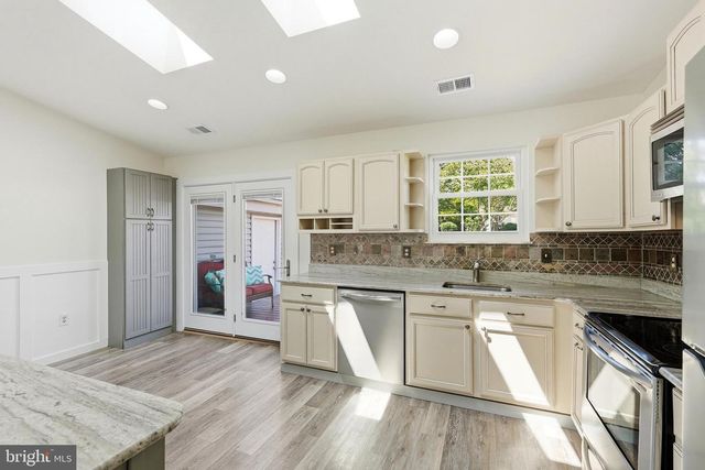 10405 CARLYN RIDGE RD, Damascus, MD 20872