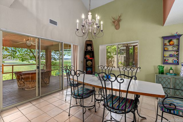 696 FAURIE RD, Lakehills, TX 78063