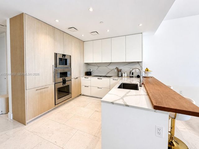 15701 Collins Avenue 1703, Sunny Isles Beach, FL 33160