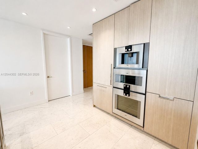 15701 Collins Avenue 1703, Sunny Isles Beach, FL 33160