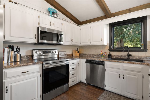 3569 Pinson School Rd, Springfield, TN 37172