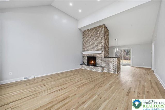 3616 Magnolia Drive, Bethlehem Twp, PA 18045