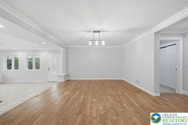 3616 Magnolia Drive, Bethlehem Twp, PA 18045