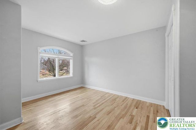 3616 Magnolia Drive, Bethlehem Twp, PA 18045