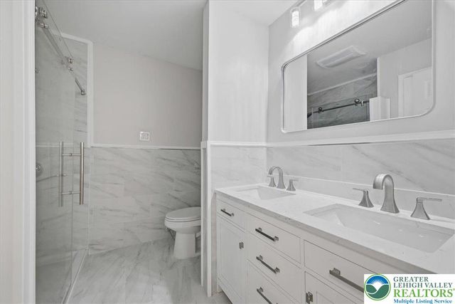 3616 Magnolia Drive, Bethlehem Twp, PA 18045